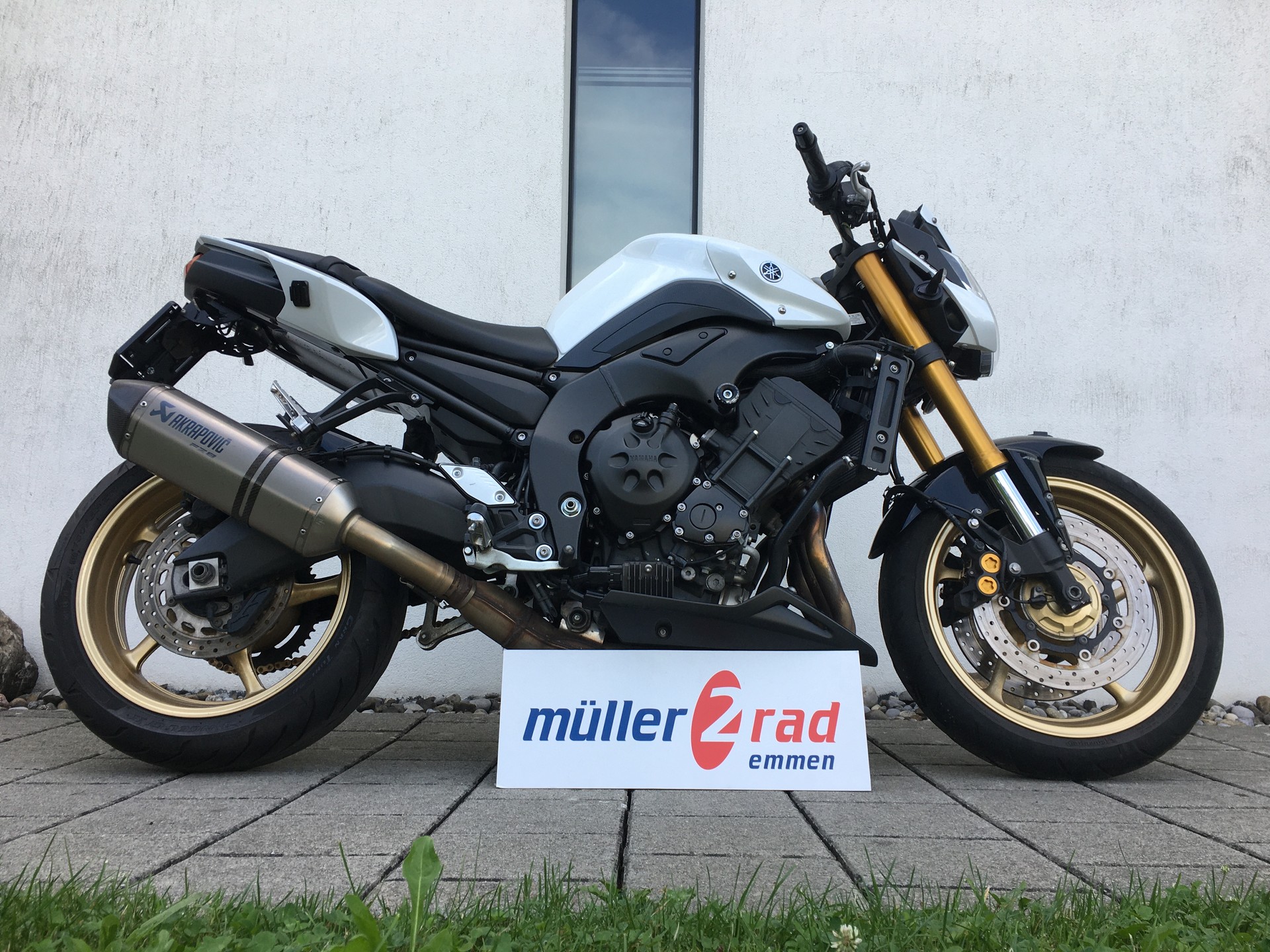 YAMAHA FZ8 N ABS