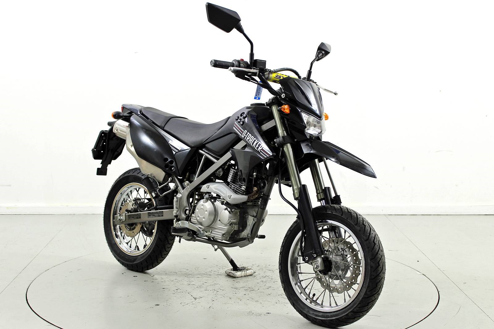 KAWASAKI D-Tracker 125-showroom-element-1