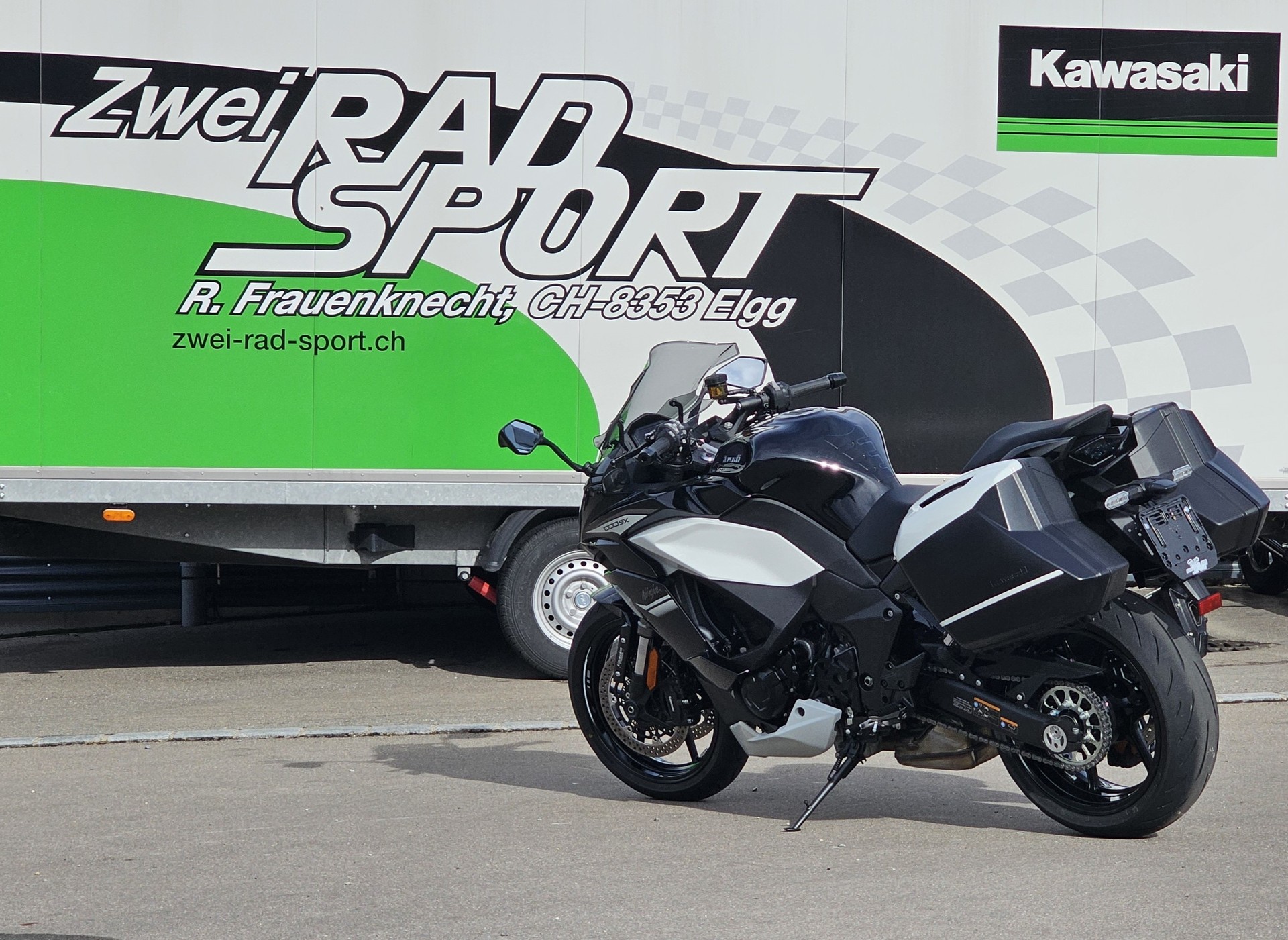 KAWASAKI Ninja 1000 SX Tourer-image-1