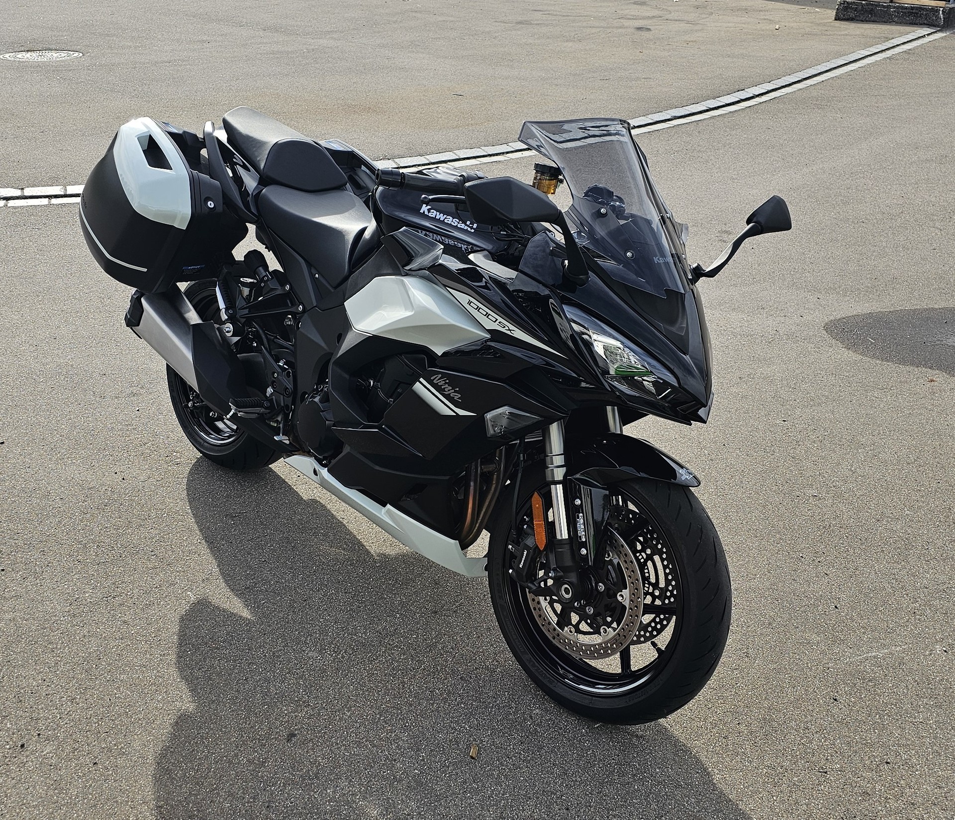 KAWASAKI Ninja 1000 SX Tourer-image-3