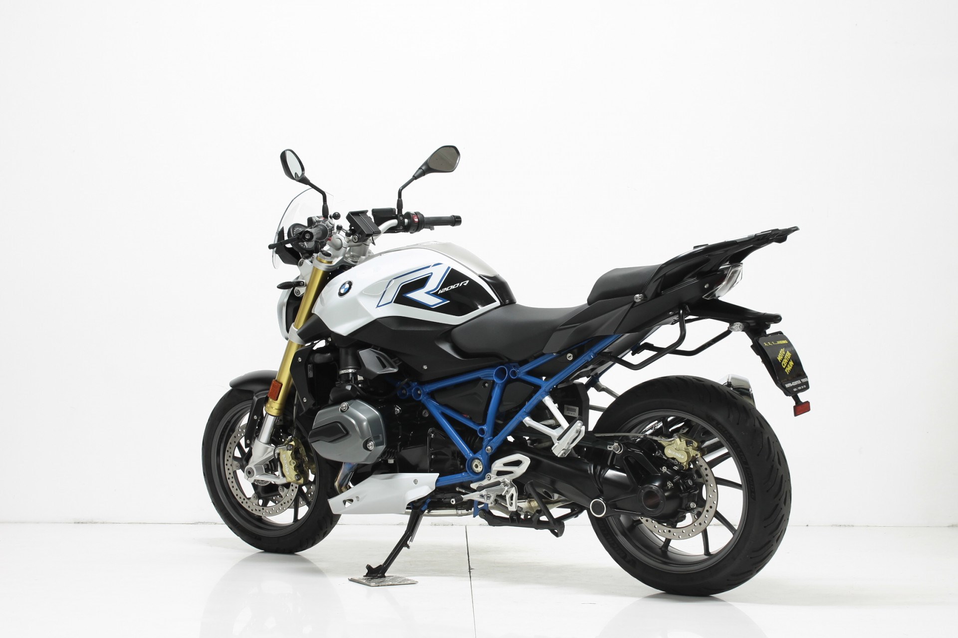 BMW R 1200 R-showroom-element-2