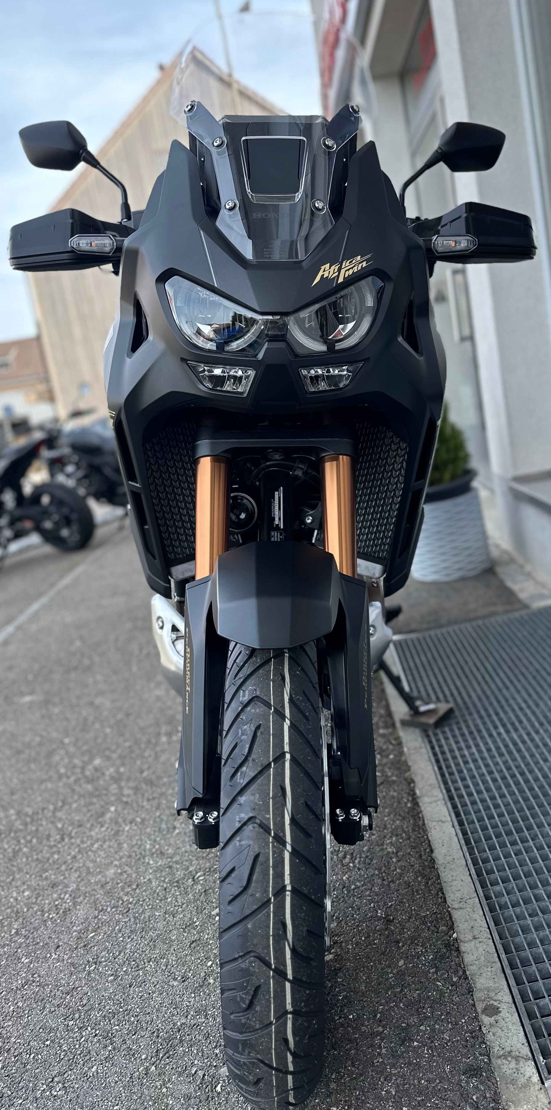 HONDA CRF 1100 Africa Twin Adventure Sports  manuell-showroom-element-1