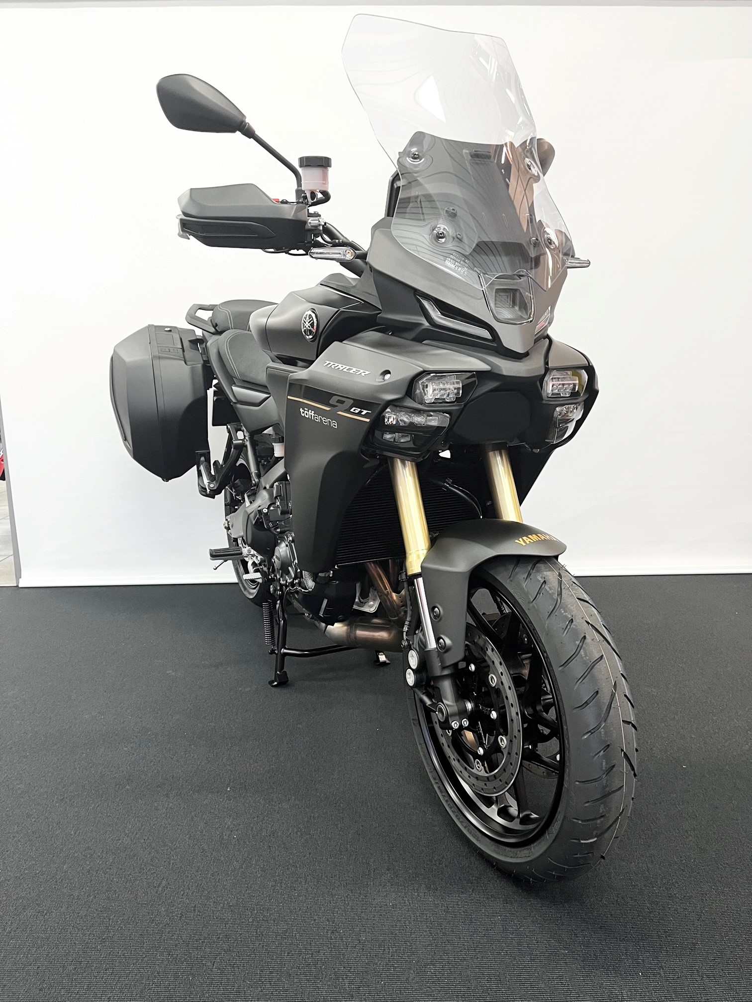 YAMAHA Tracer 9 GT-showroom-element-3