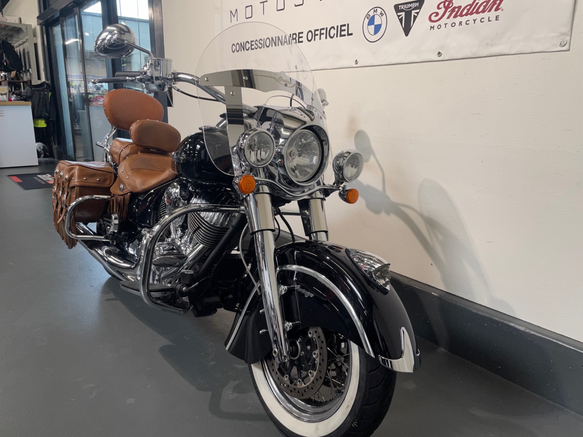 INDIAN Chief Vintage-image-1