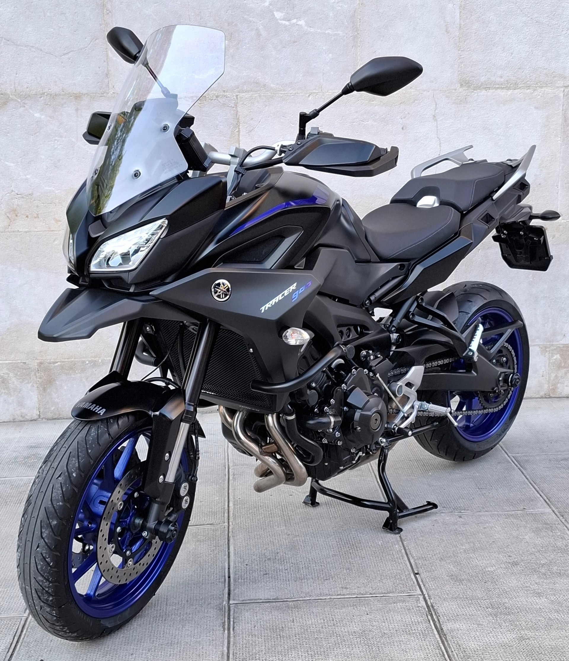 YAMAHA Tracer 900 ABS-showroom-element-3
