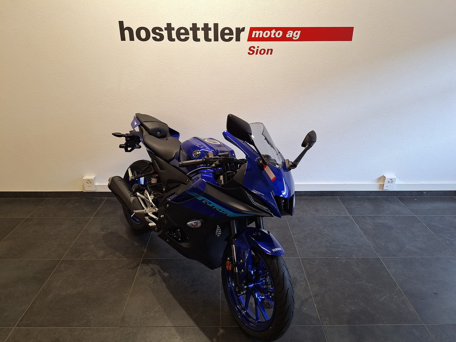 YAMAHA YZF-R 125-image-0