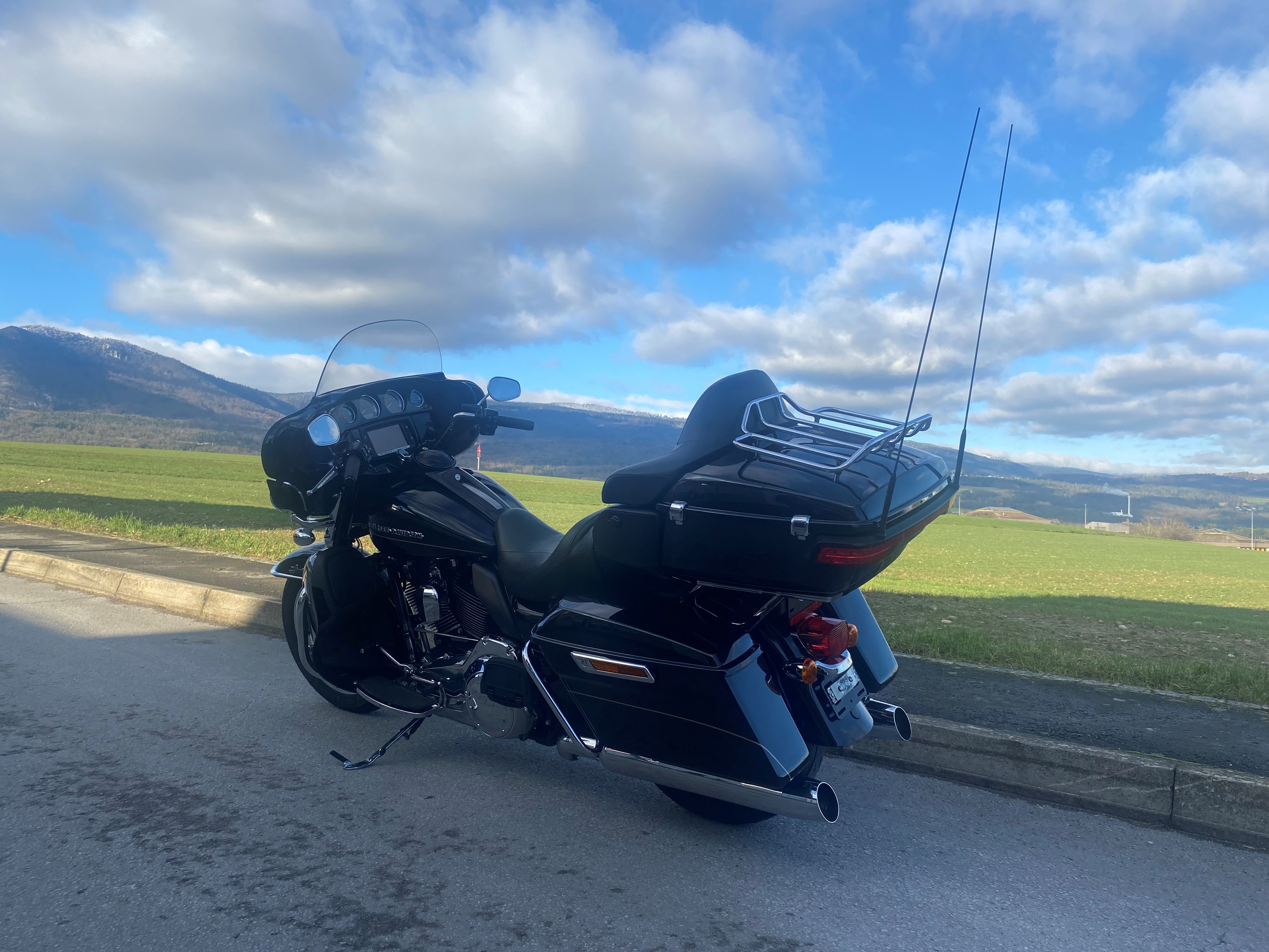 HARLEY DAVIDSON FLHTK Electra Glide Ultra Limited Kaufen