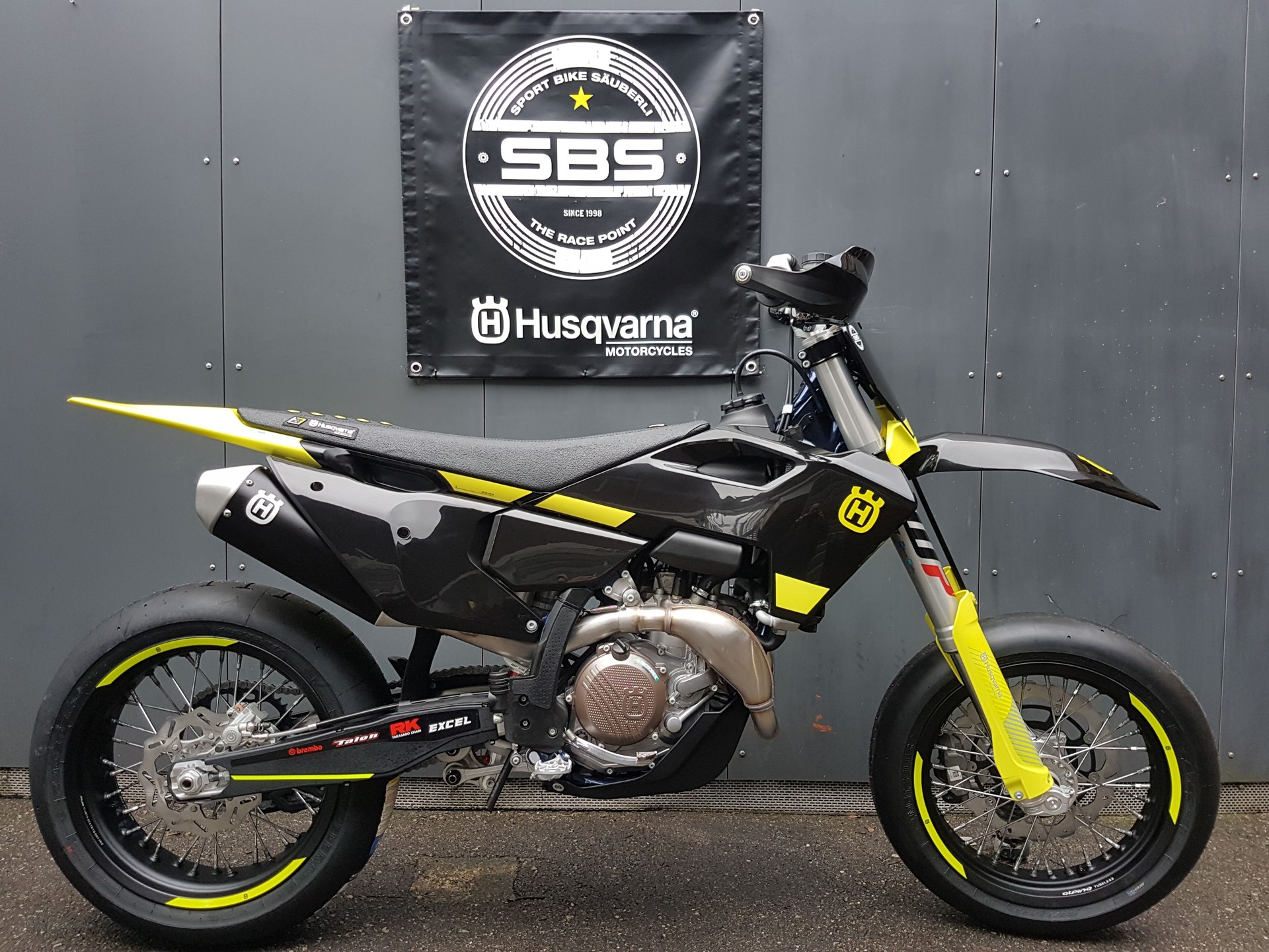 HUSQVARNA FS 450 Supermoto-showroom-element-2
