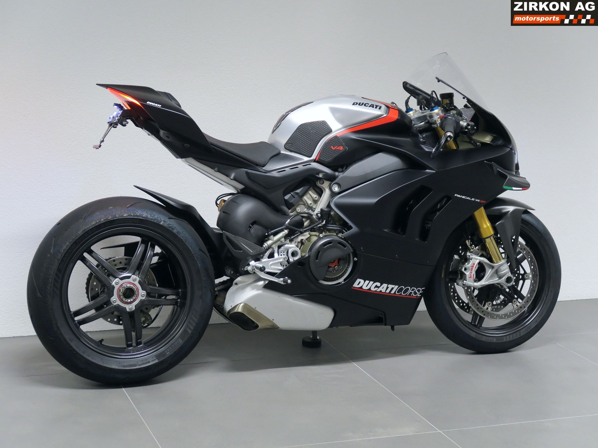DUCATI Panigale V4 SP-showroom-element-3