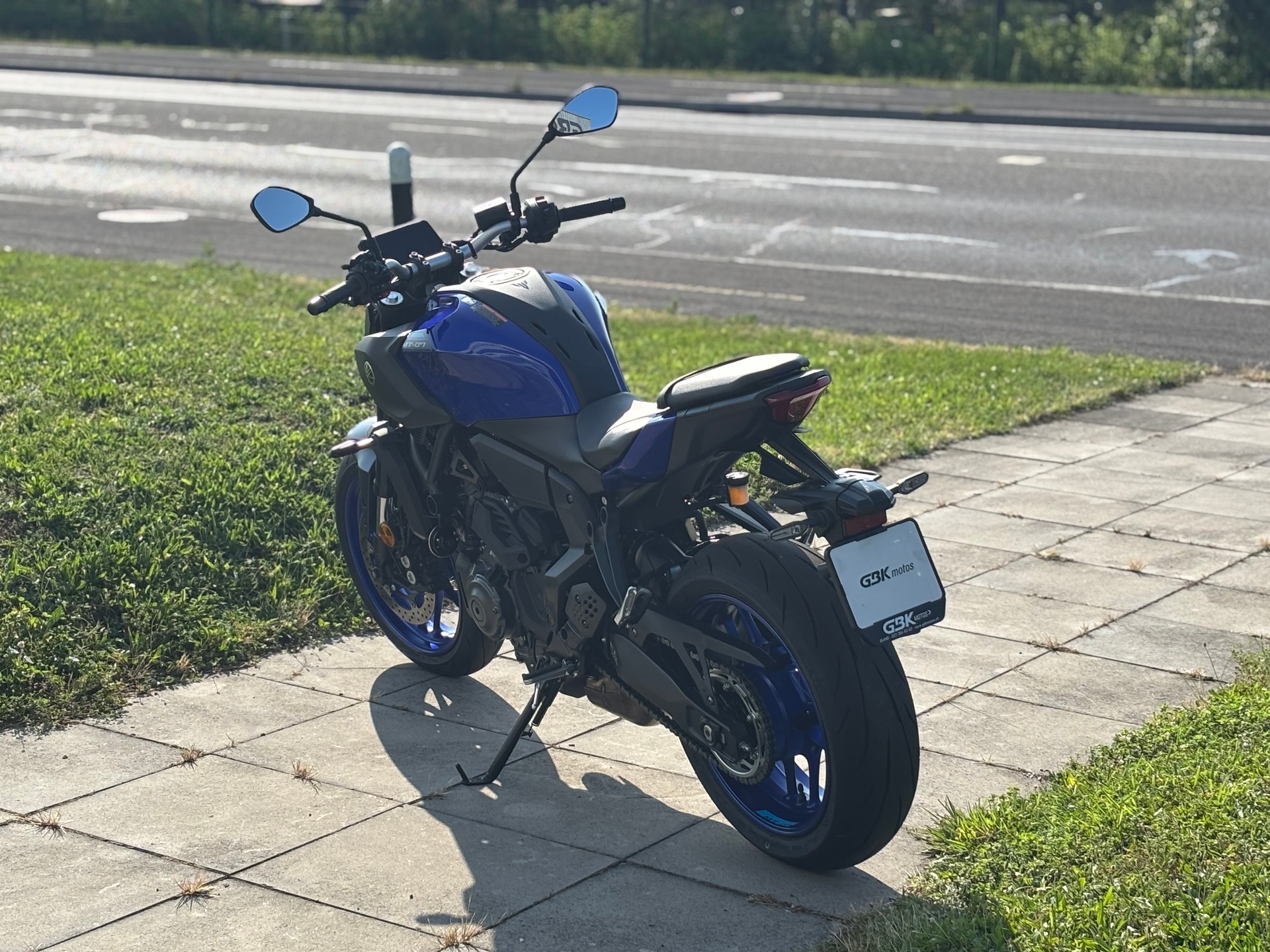YAMAHA MT-07 Y-AMT-image-4