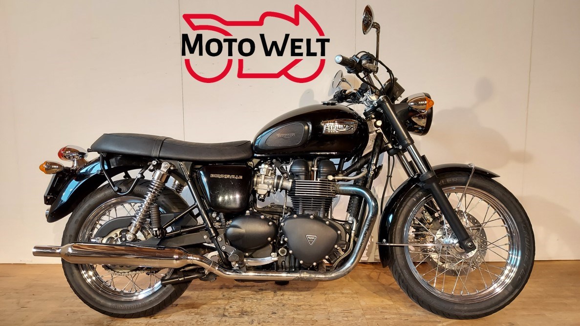 TRIUMPH Bonneville 900 i