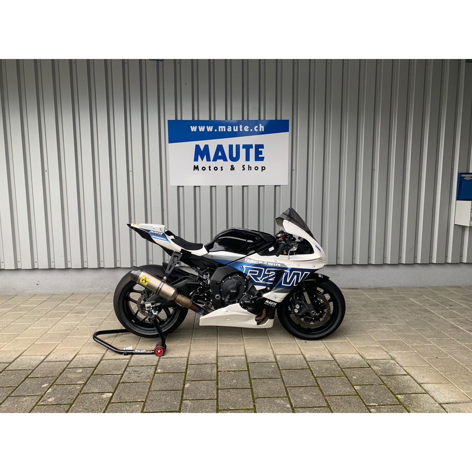 YAMAHA YZF-R1 ABS