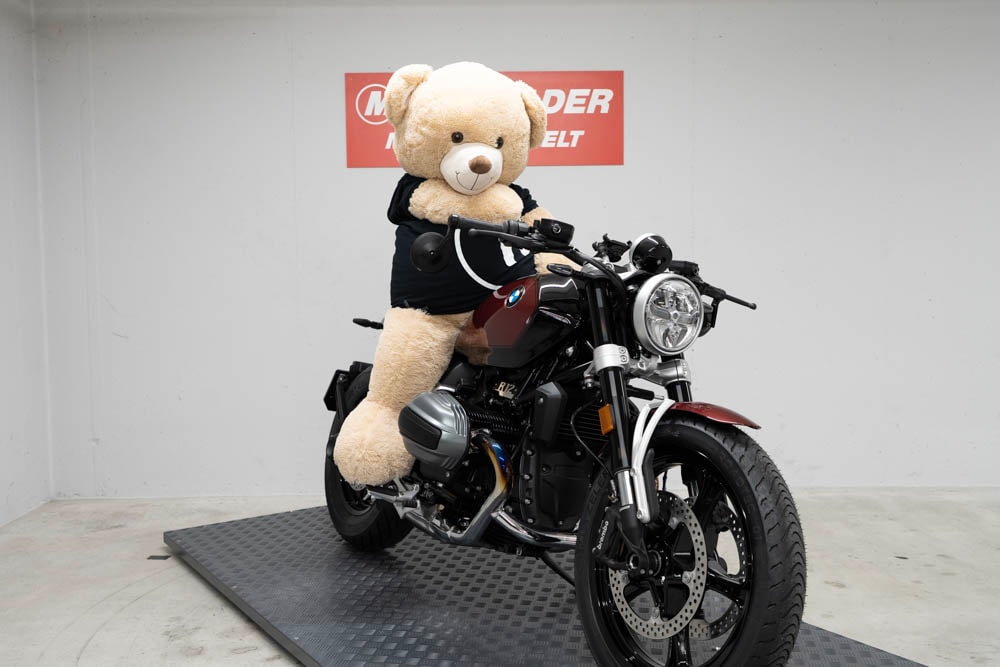 BMW R 12 (35 kW / 70kW)