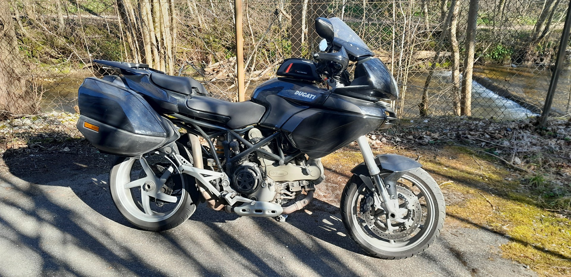 DUCATI Multistrada 1000 DS