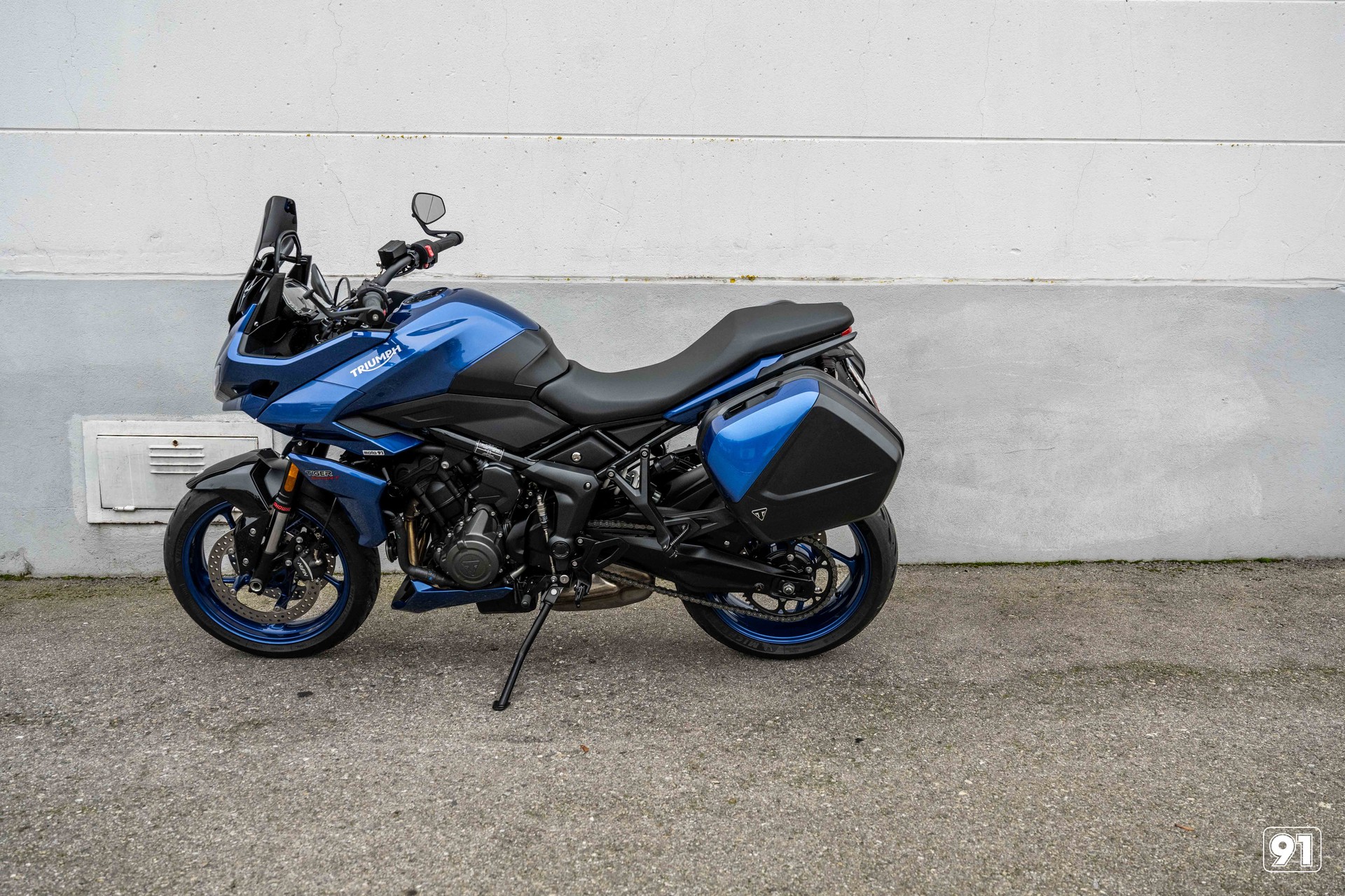 TRIUMPH Tiger 660 Sport-showroom-element-1
