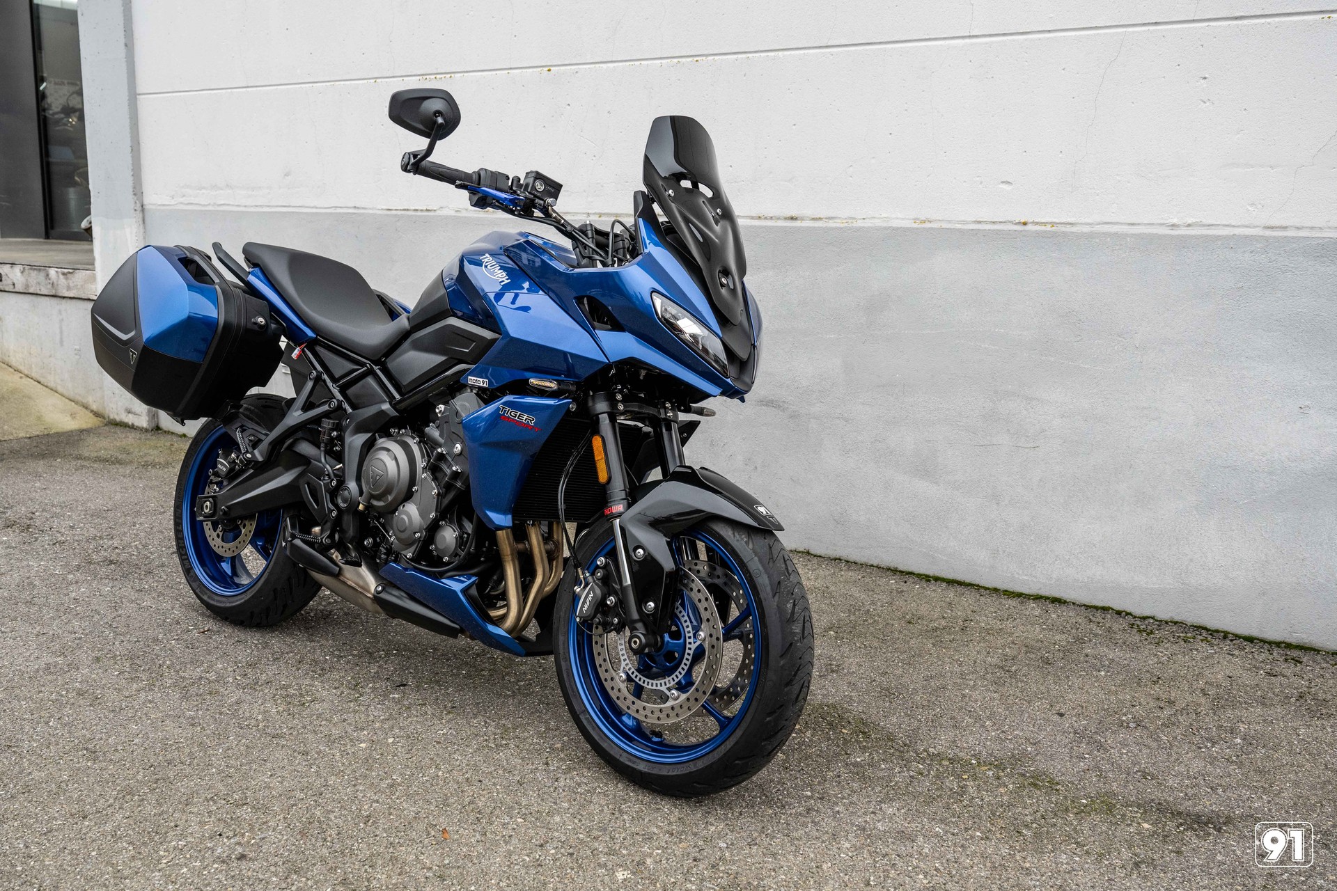 TRIUMPH Tiger 660 Sport-showroom-element-2