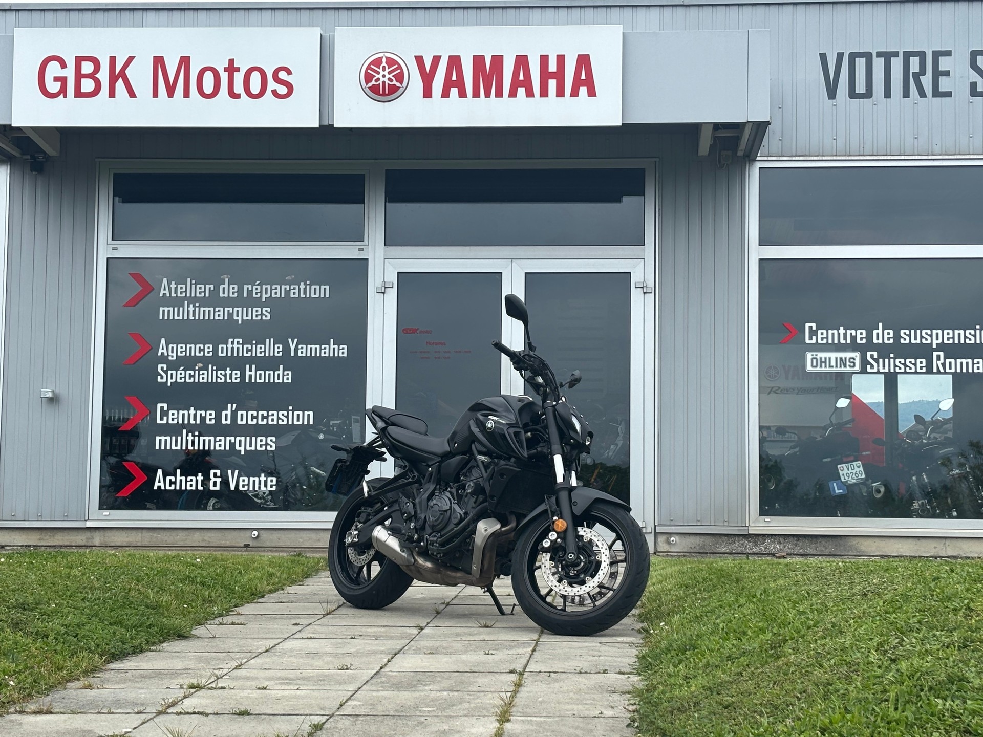 YAMAHA MT-07
