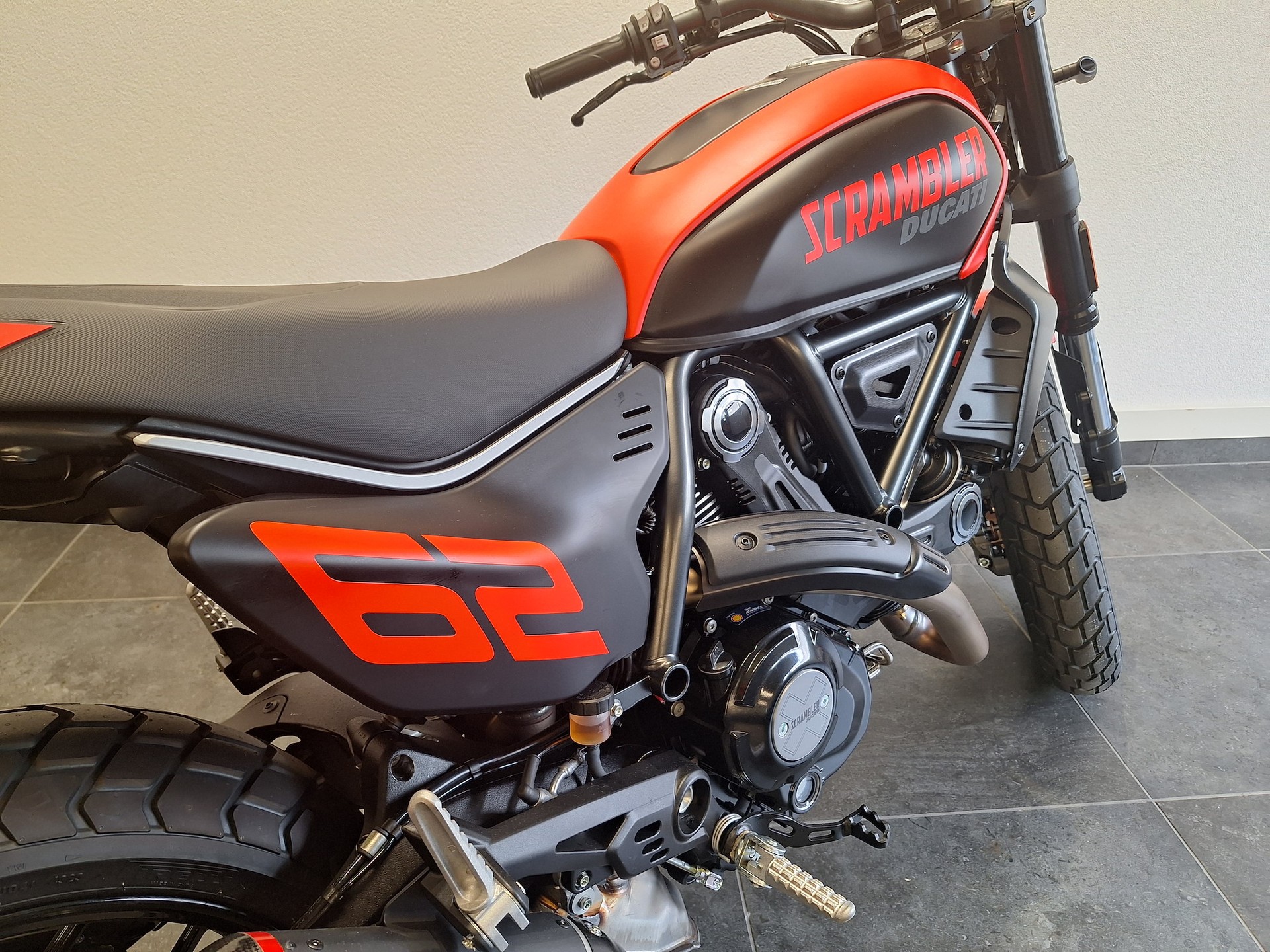 DUCATI SCRAMBLER 803 Full Throttle-image-4