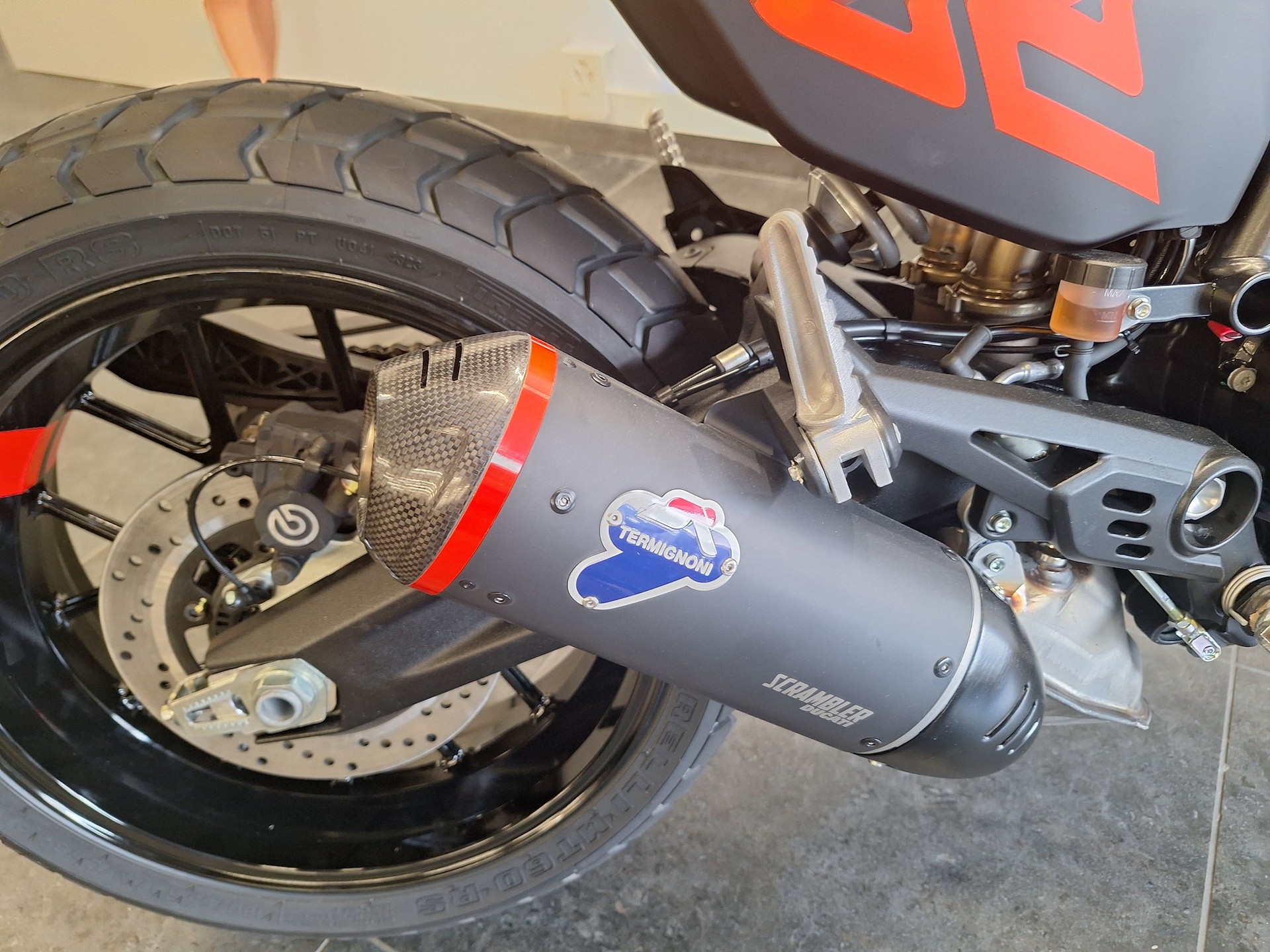 DUCATI SCRAMBLER 803 Full Throttle-image-3