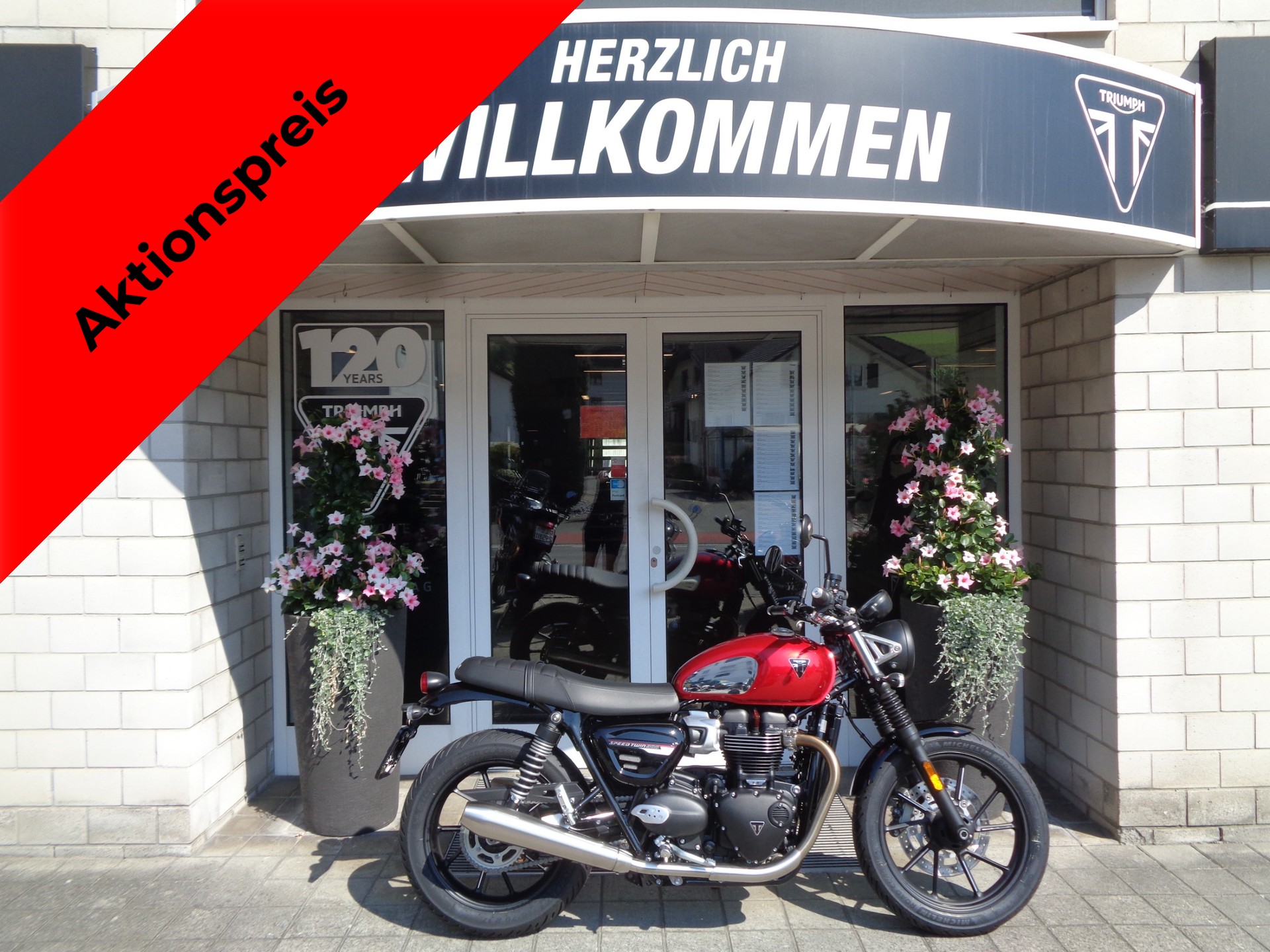 TRIUMPH Speed Twin 900