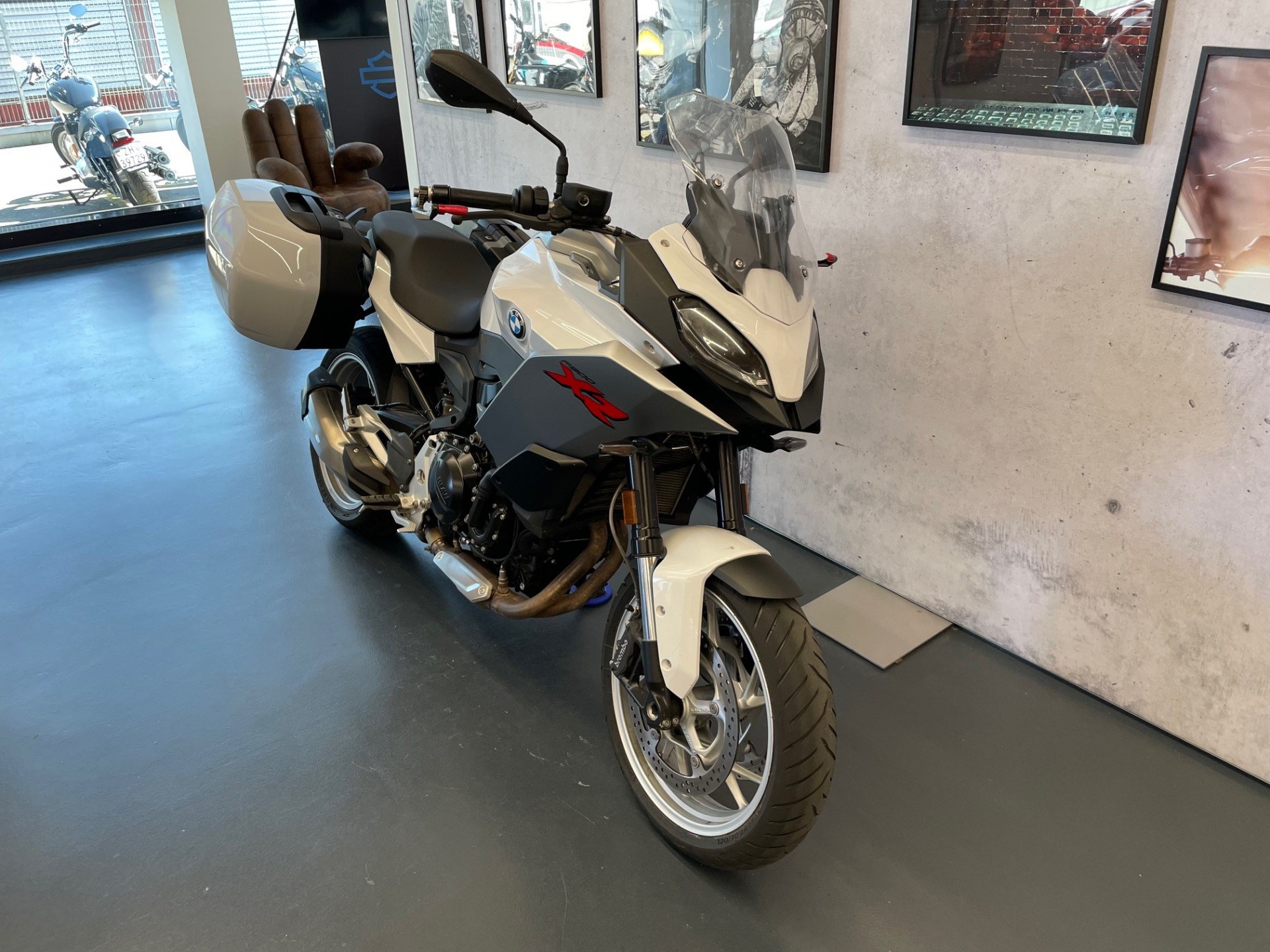BMW F 900 XR A2-showroom-element-3