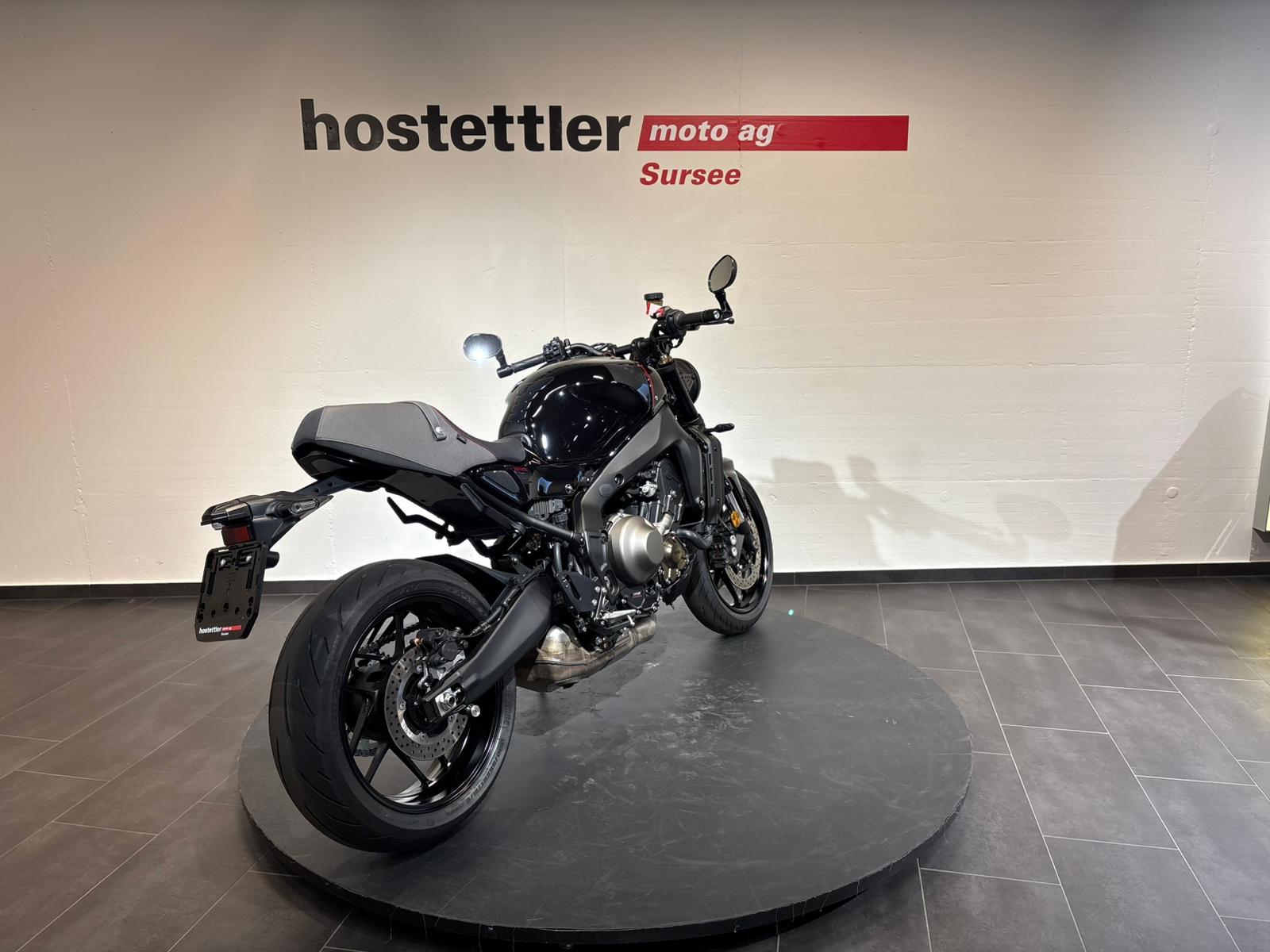 YAMAHA XSR 900-image-3