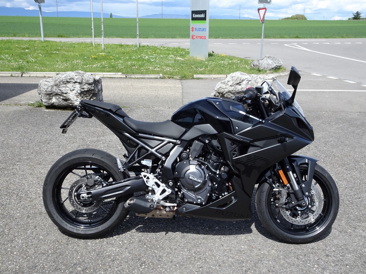 SUZUKI GSX 8 R (35kW)
