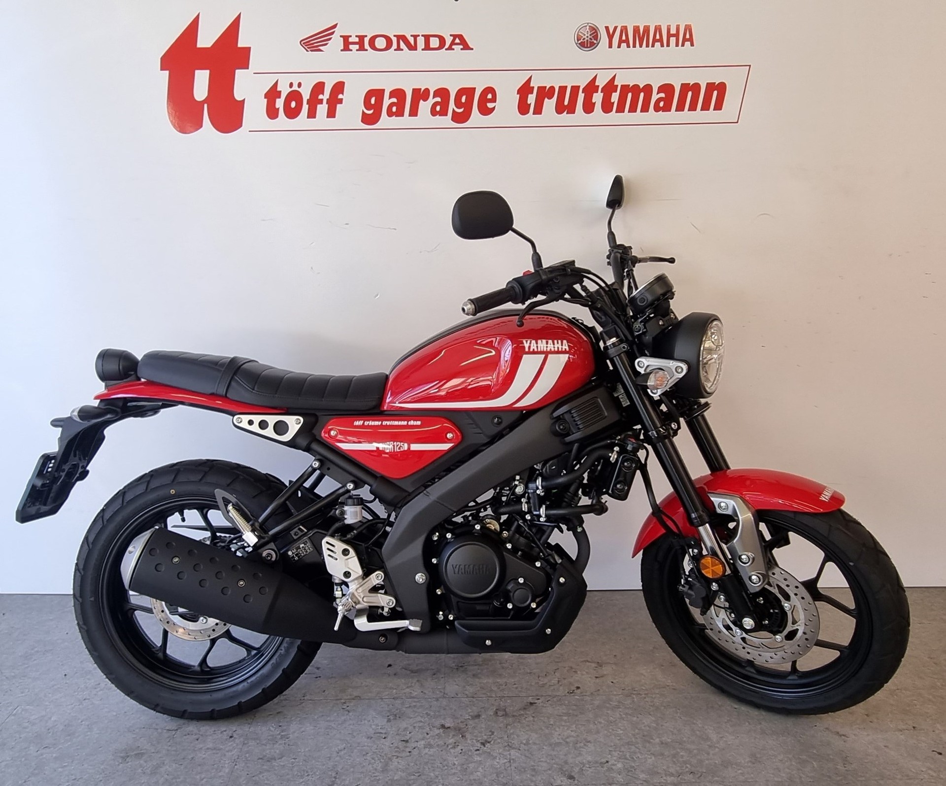 YAMAHA XSR 125