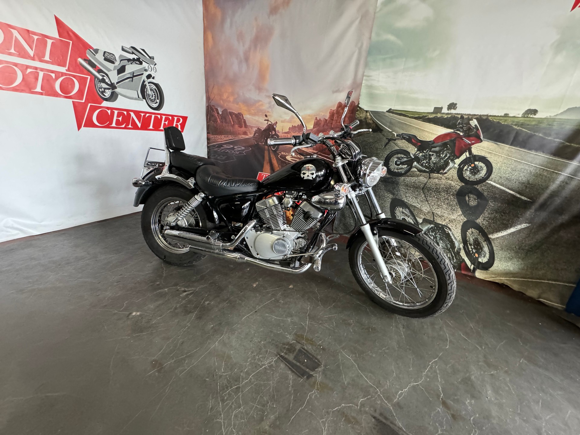 YAMAHA XV 125 Virago-showroom-element-1