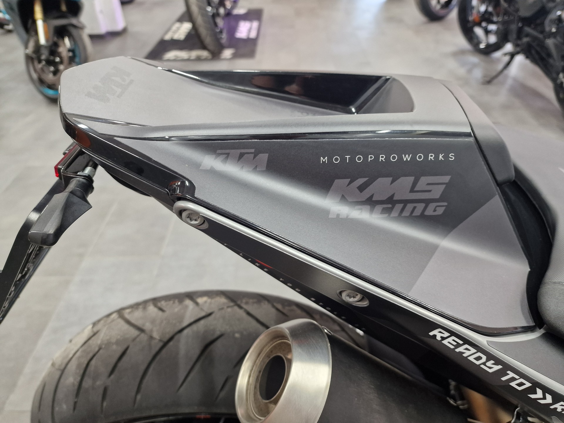 KTM 790 Duke (35kW)-showroom-element-3