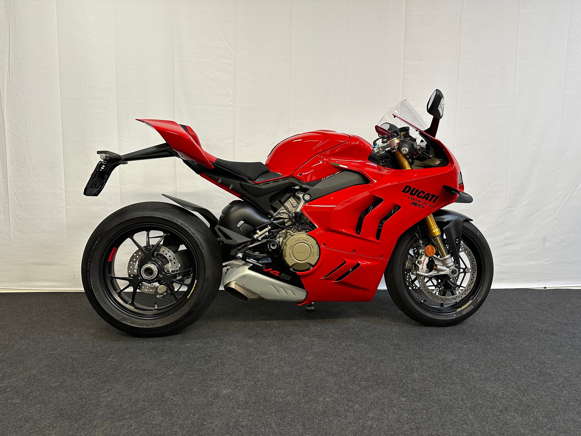DUCATI Panigale V4 S