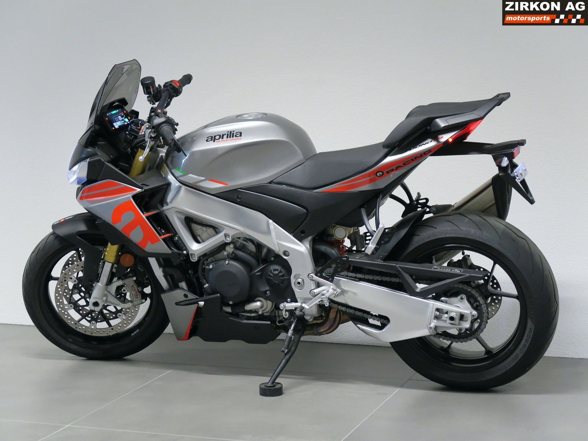 APRILIA Tuono V4 1100 evo-image-12