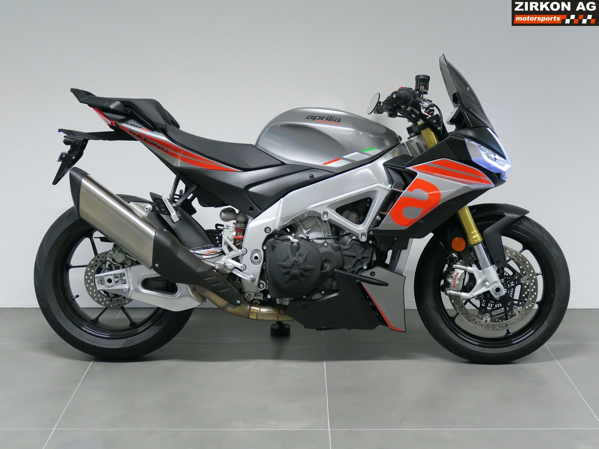 APRILIA Tuono V4 1100 evo-image-0