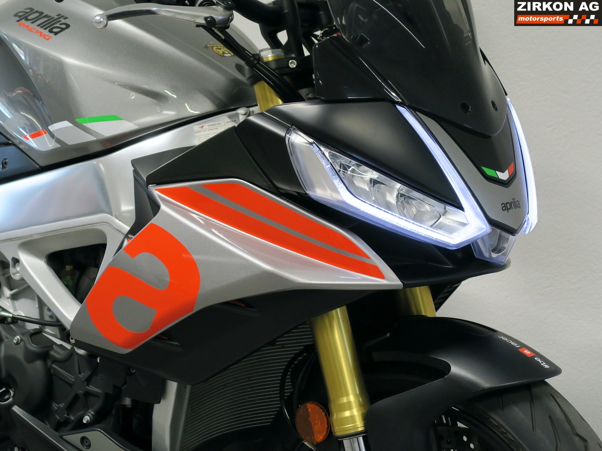 APRILIA Tuono V4 1100 evo-image-4