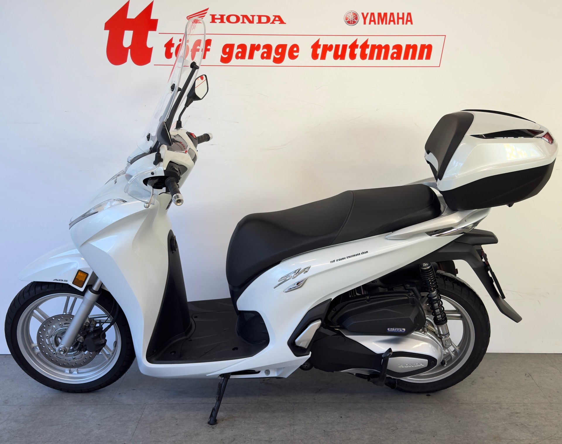 HONDA SH 350-showroom-element-1