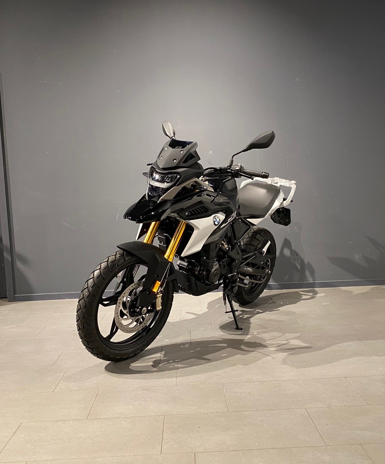 BMW G 310 GS-showroom-element-2