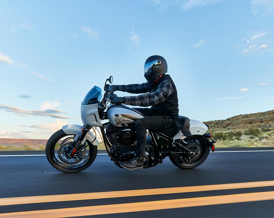INDIAN Sport Chief-showroom-element-2