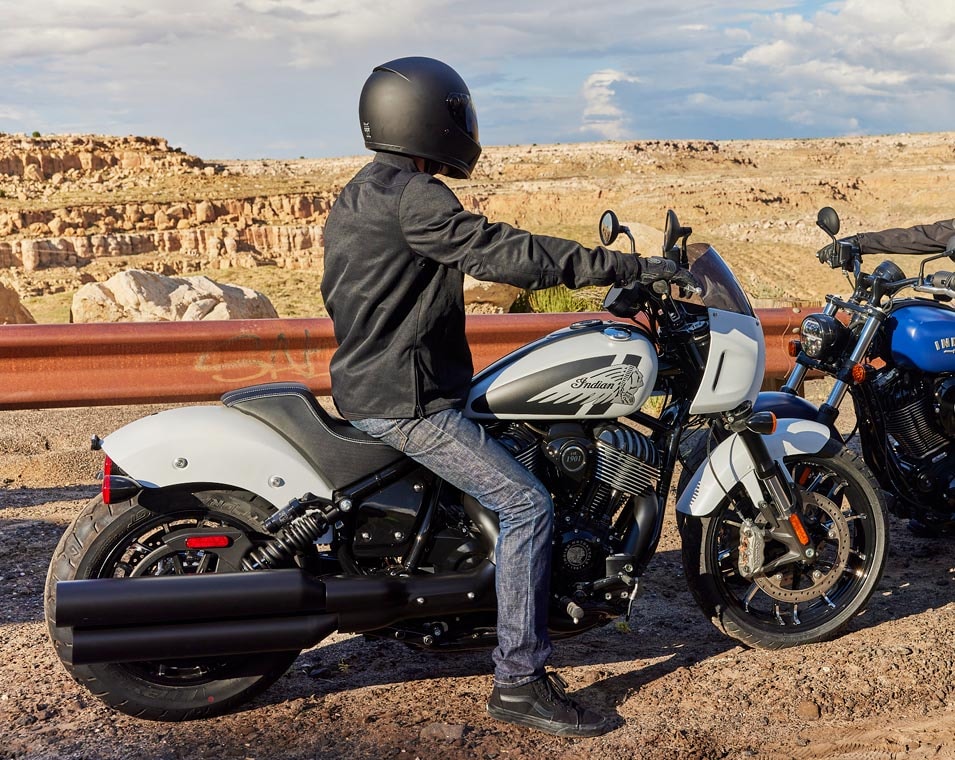 INDIAN Sport Chief-showroom-element-3