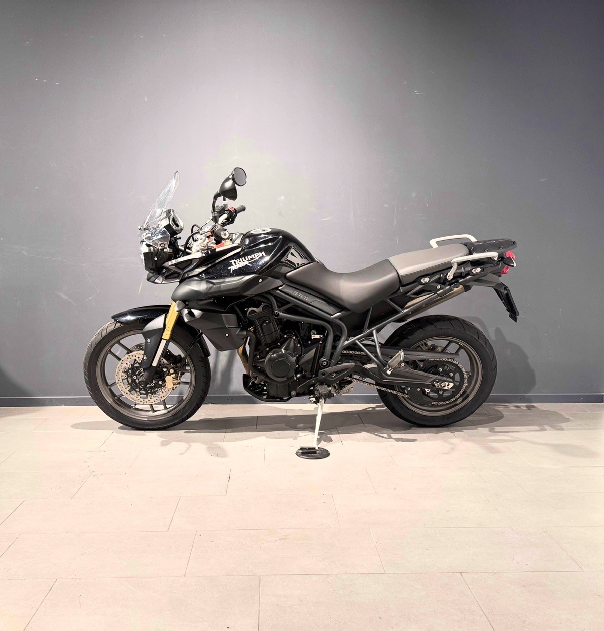TRIUMPH Tiger 800 ABS-showroom-element-3
