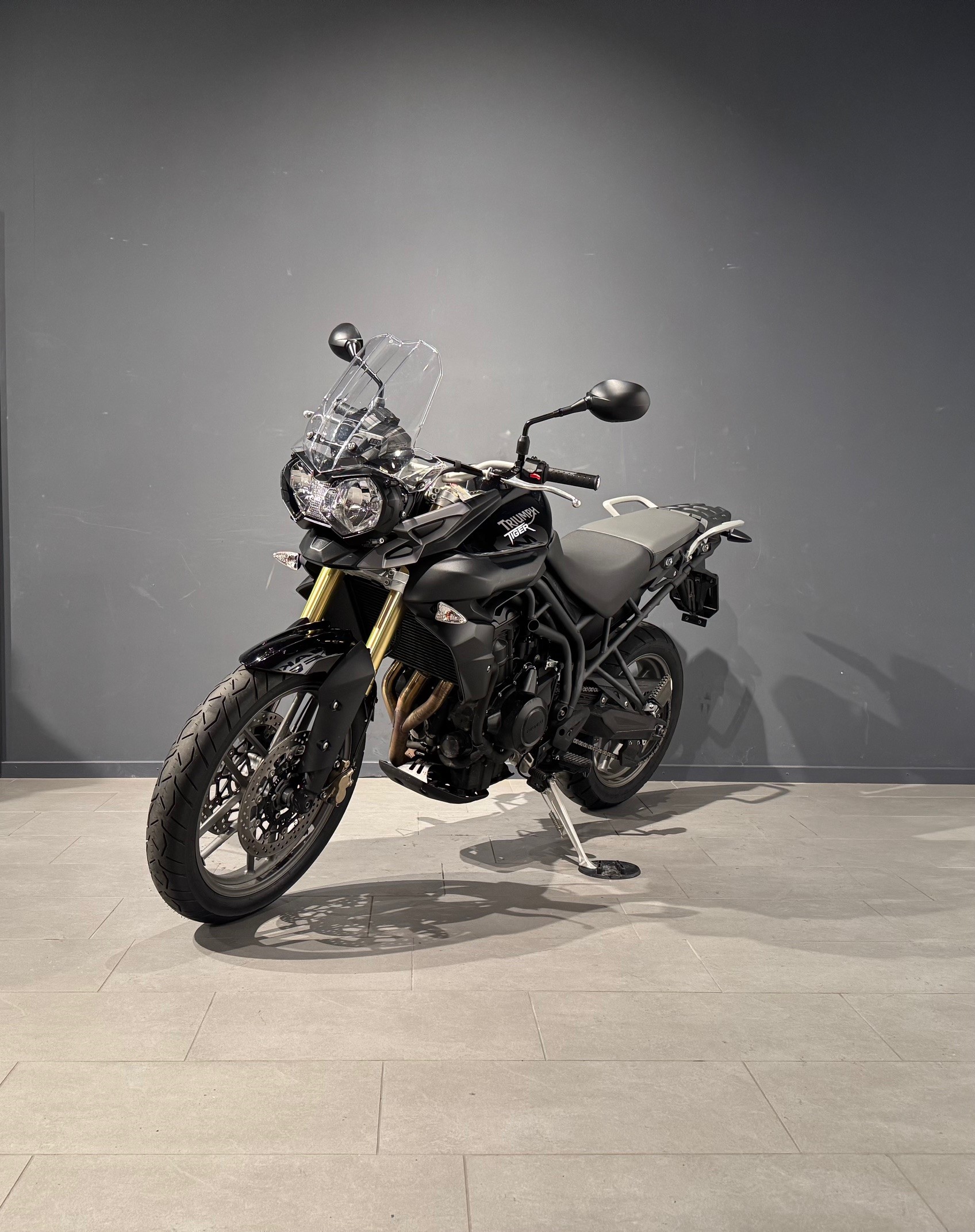 TRIUMPH Tiger 800 ABS-showroom-element-2