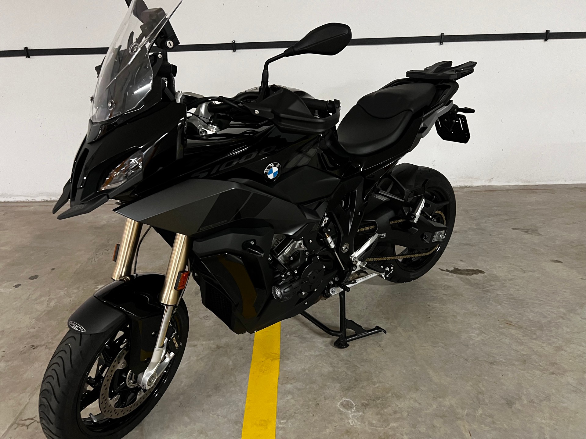 BMW S 1000 XR ABS, Triple Black-image-3