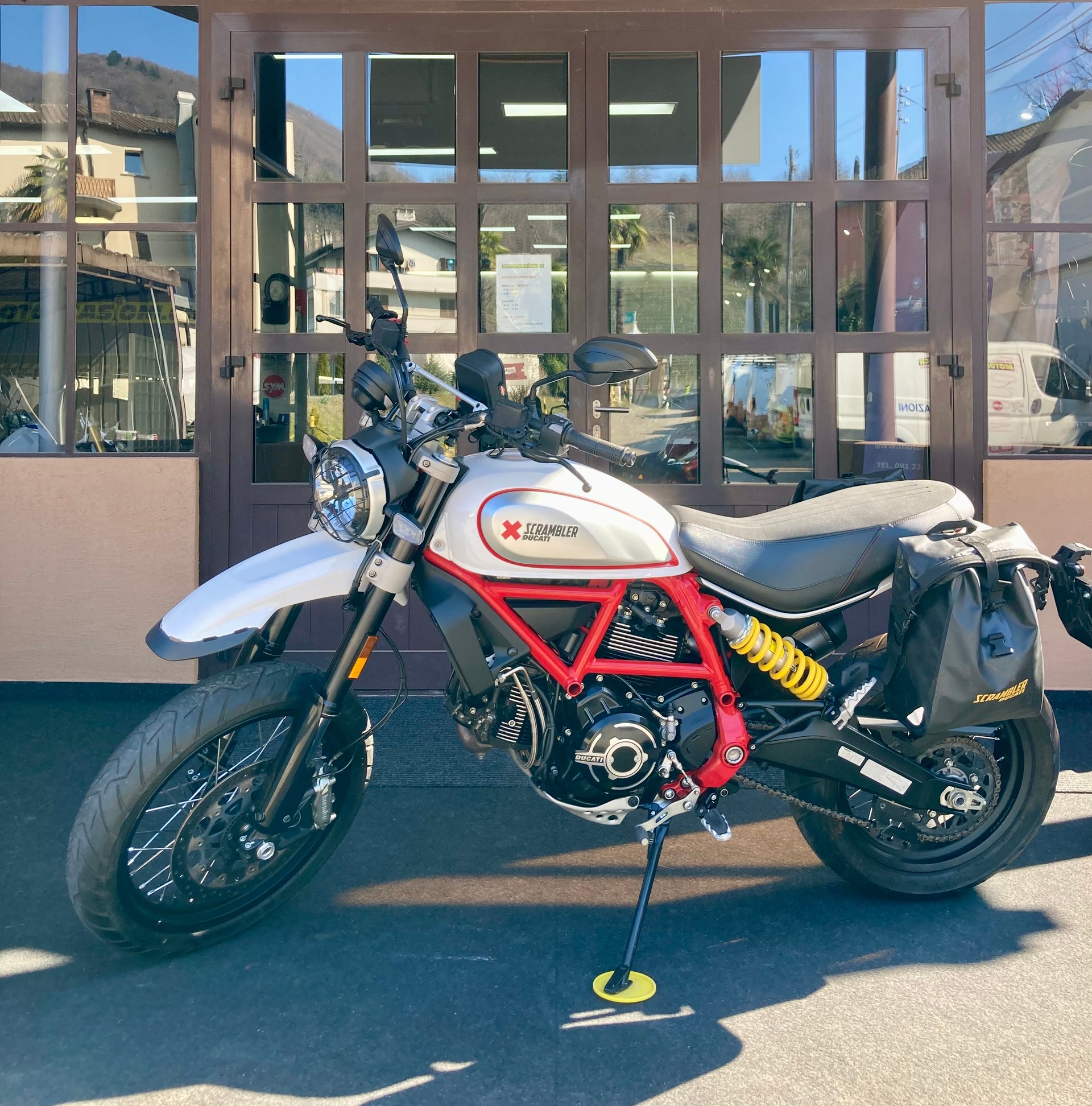 DUCATI Scrambler 800 Desert Sled
