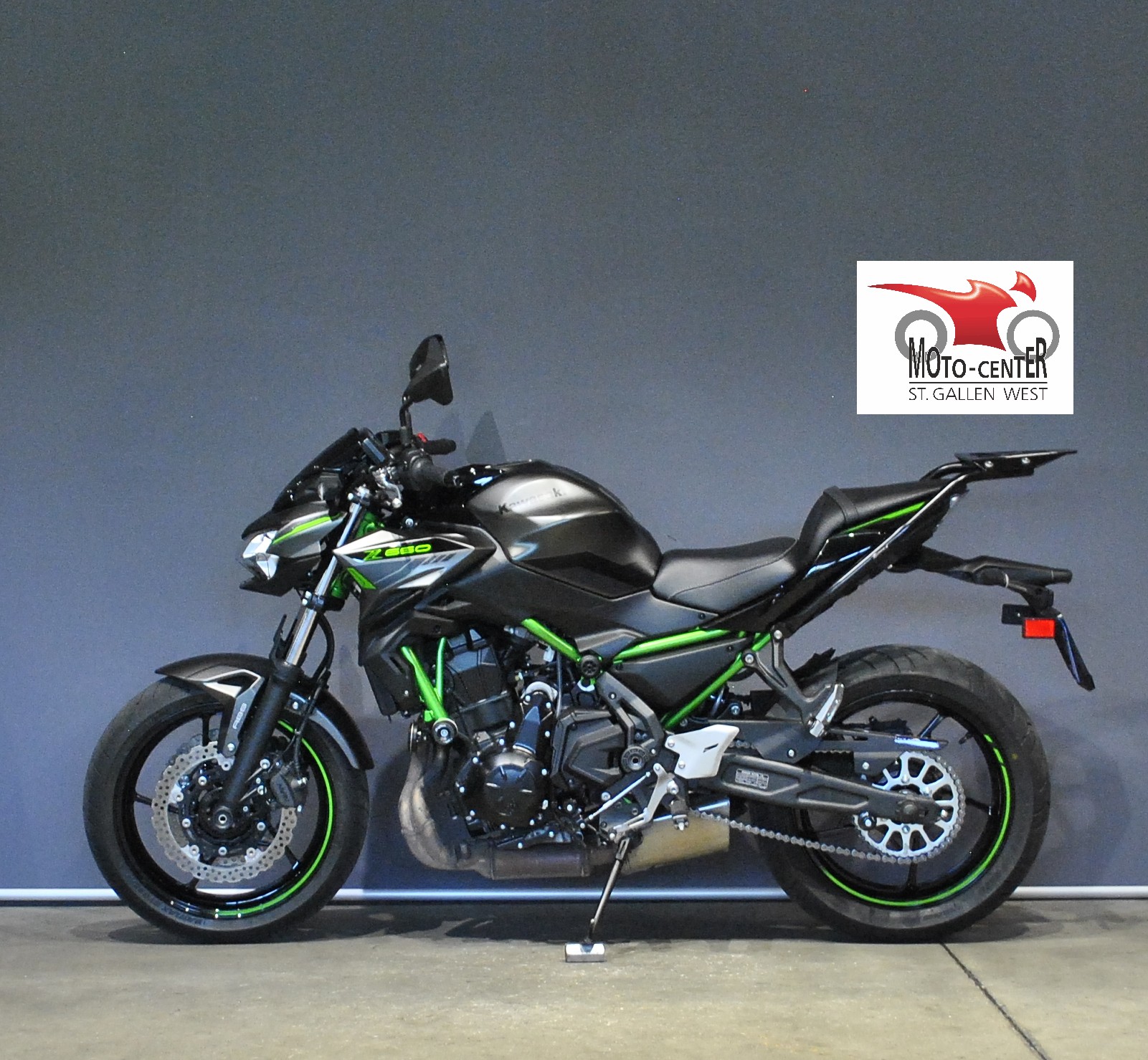 KAWASAKI Z 650 (35kW)-showroom-element-2