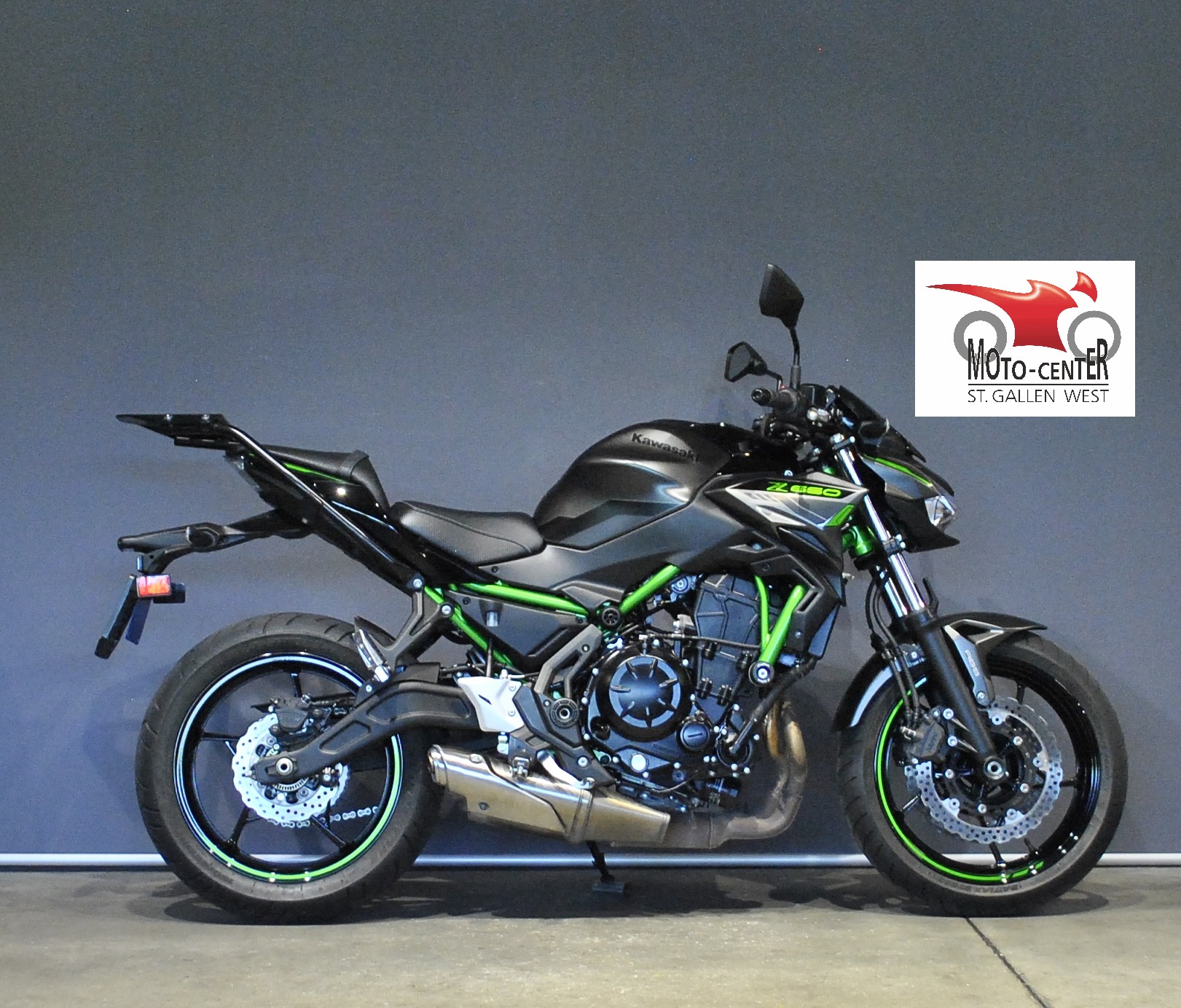 KAWASAKI Z 650 (35kW)-showroom-element-1