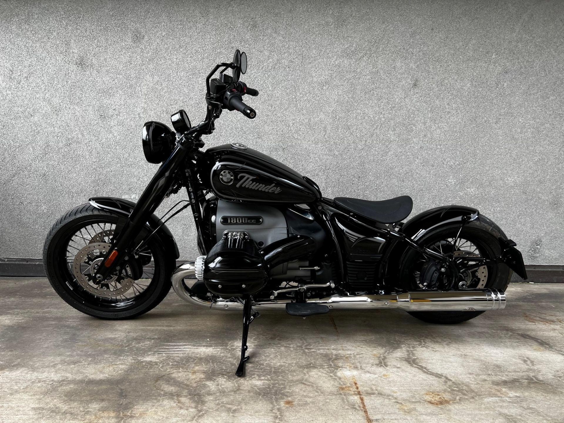 BMW R 18 Bobber Umbau-showroom-element-1