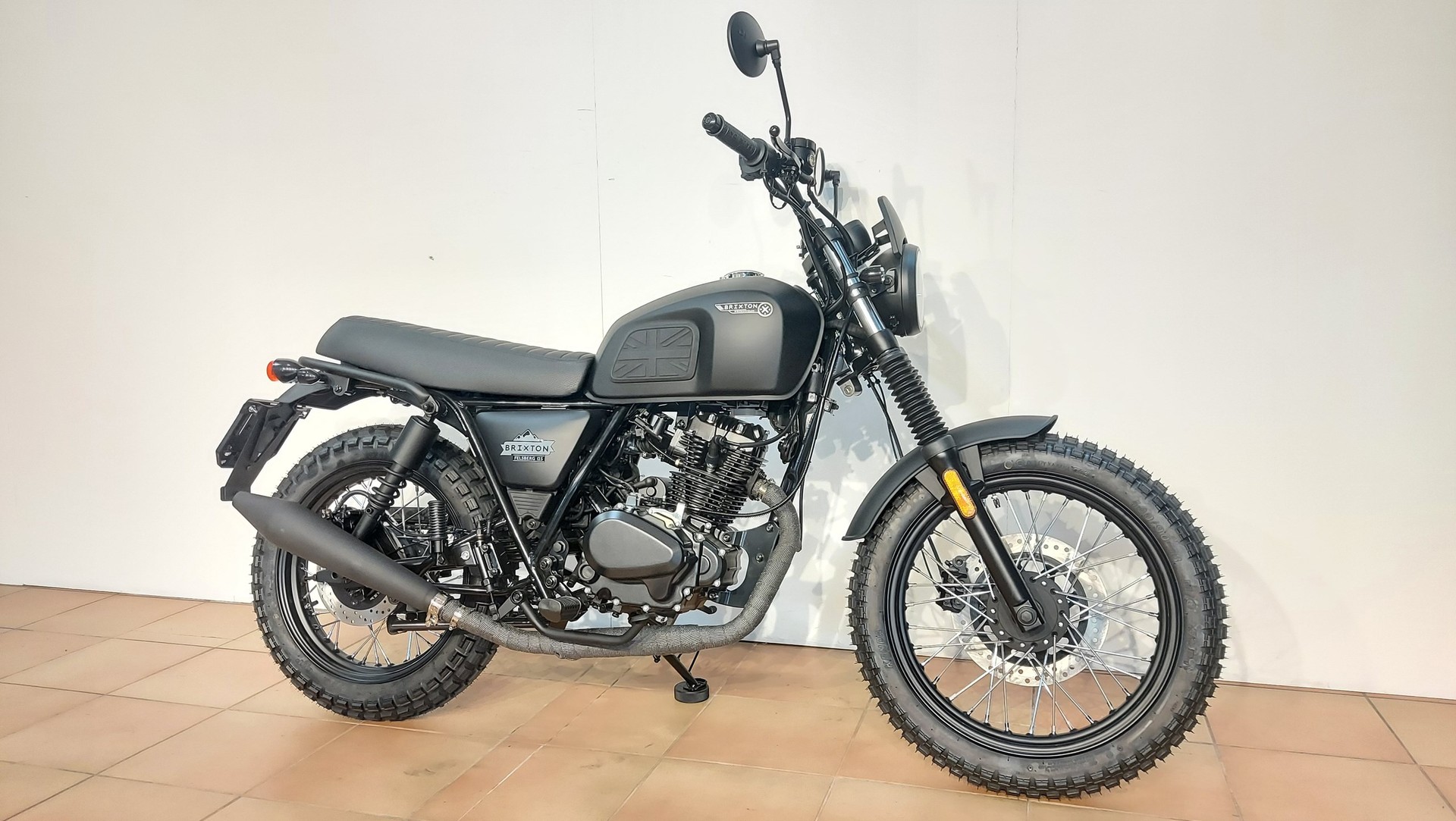 BRIXTON Felsberg 125 ABS-showroom-element-2