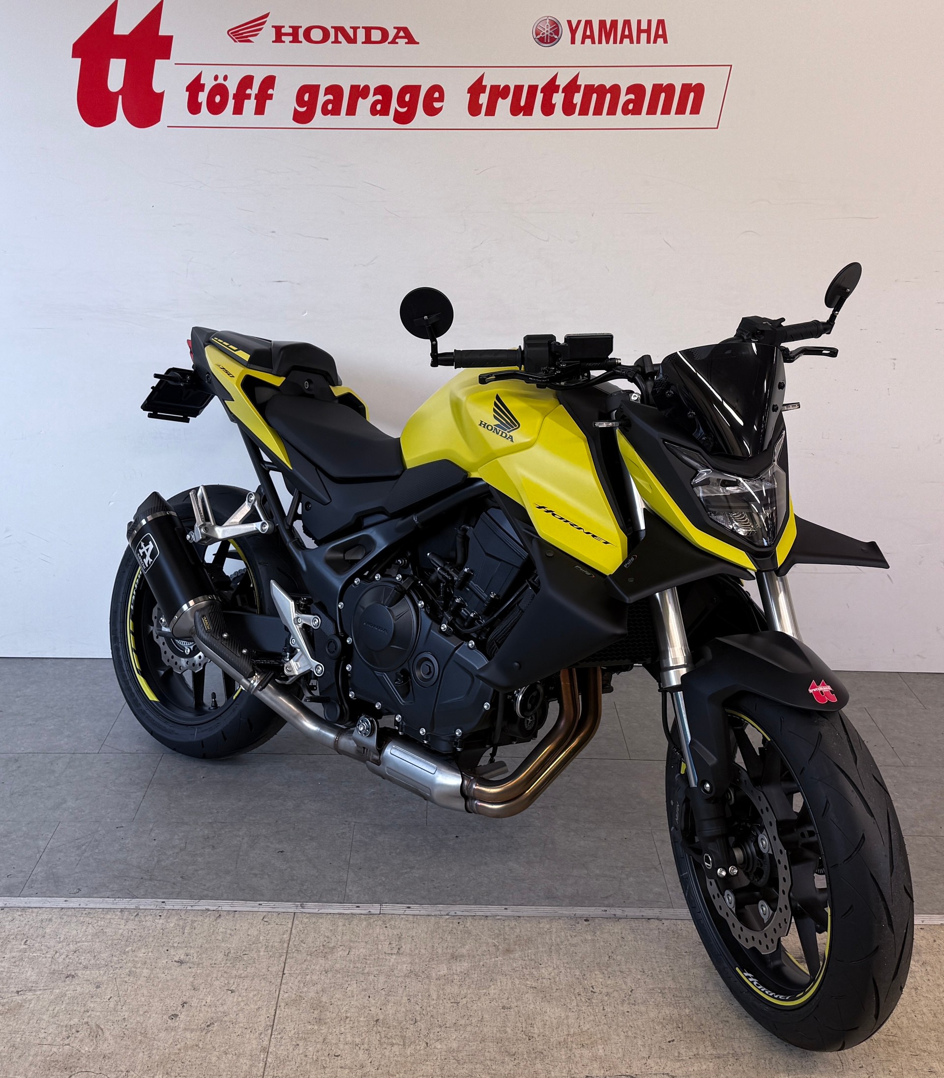 HONDA CB 750 Hornet (35kW)-showroom-element-2