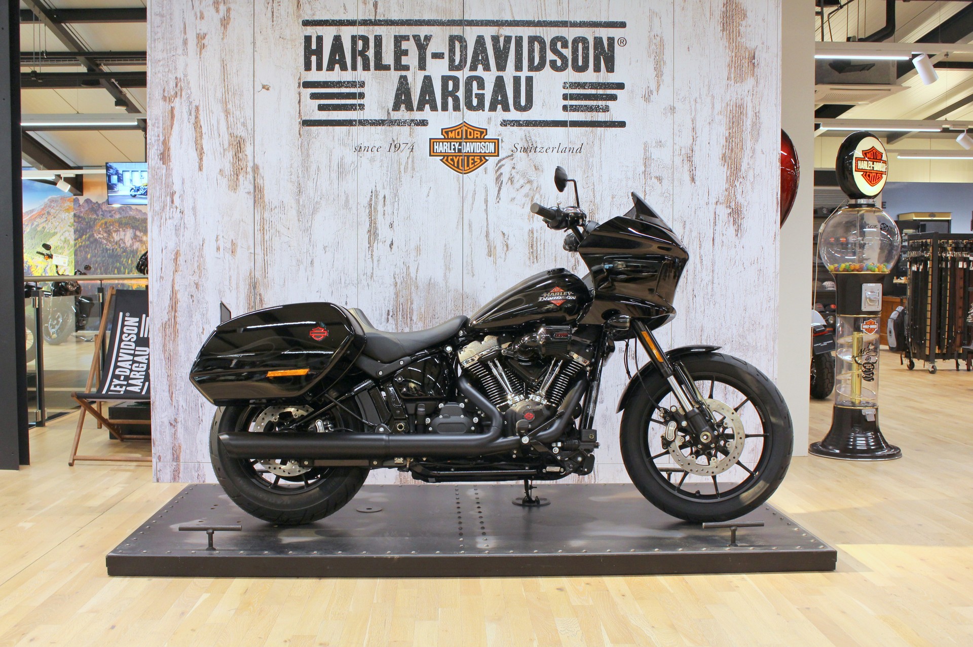HARLEY-DAVIDSON FXLRST Low Rider ST