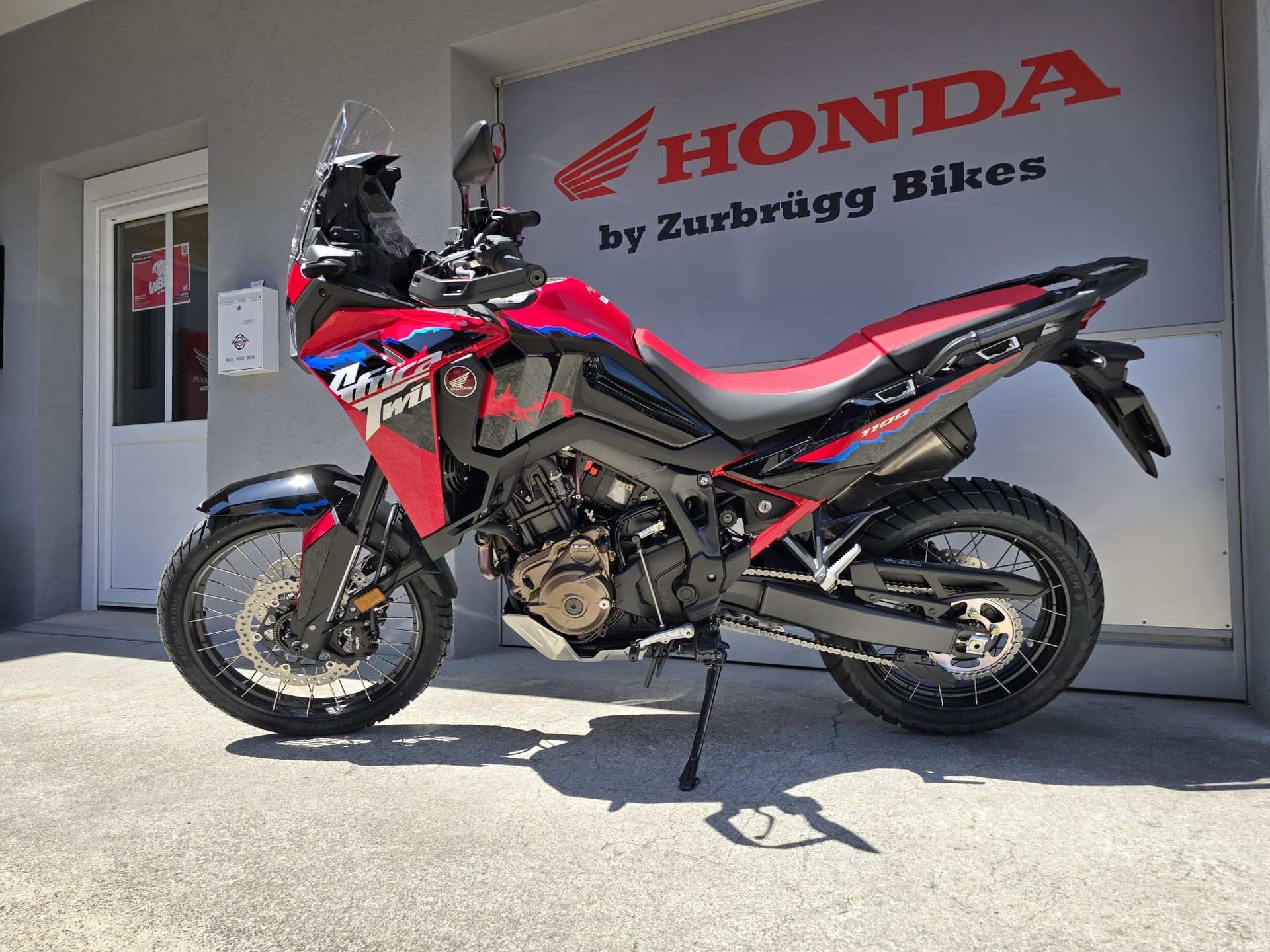 HONDA CRF 1100 Africa Twin-image-4