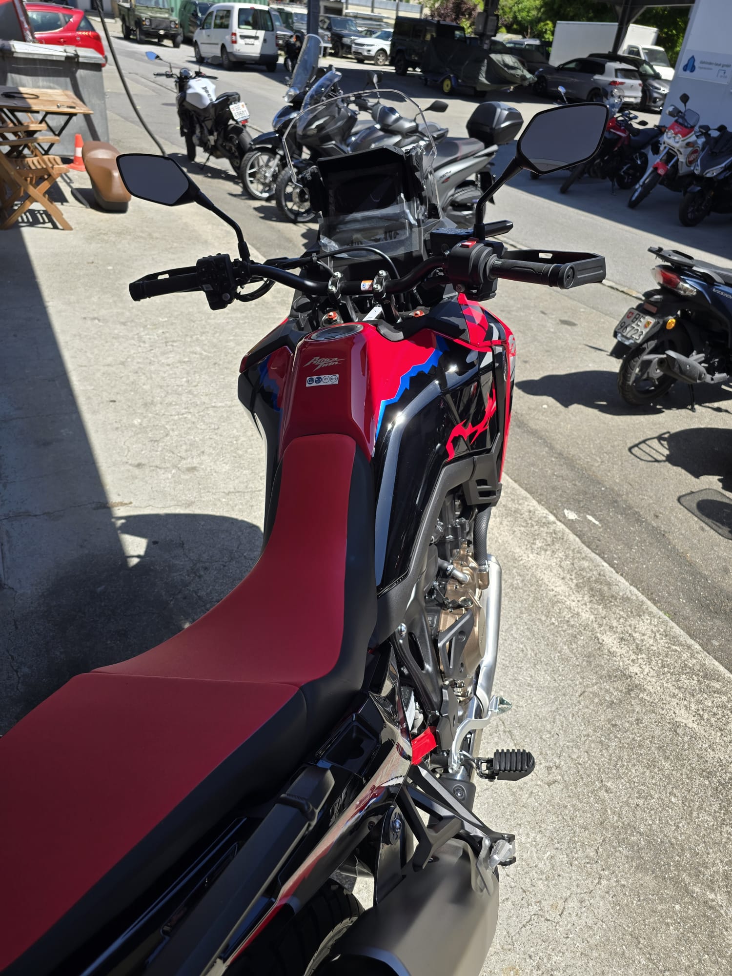 HONDA CRF 1100 Africa Twin-image-6